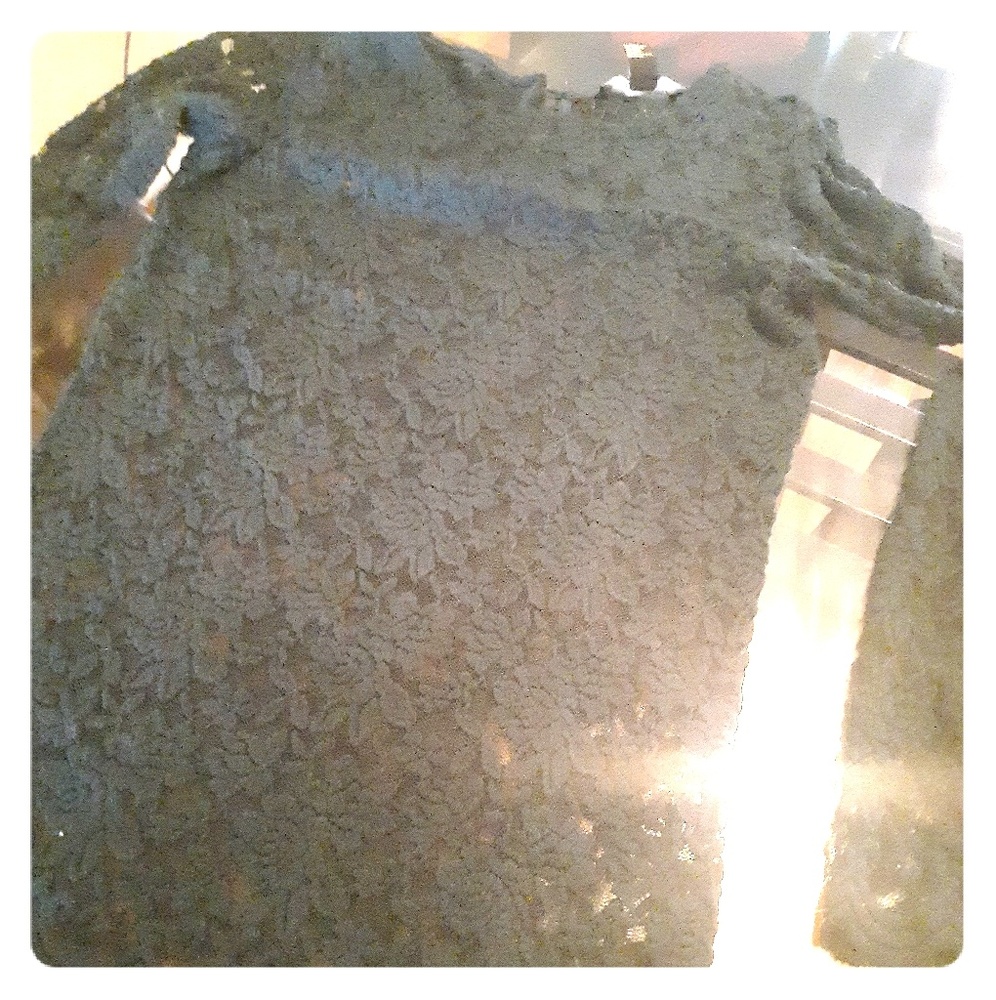 Hunter green lace top